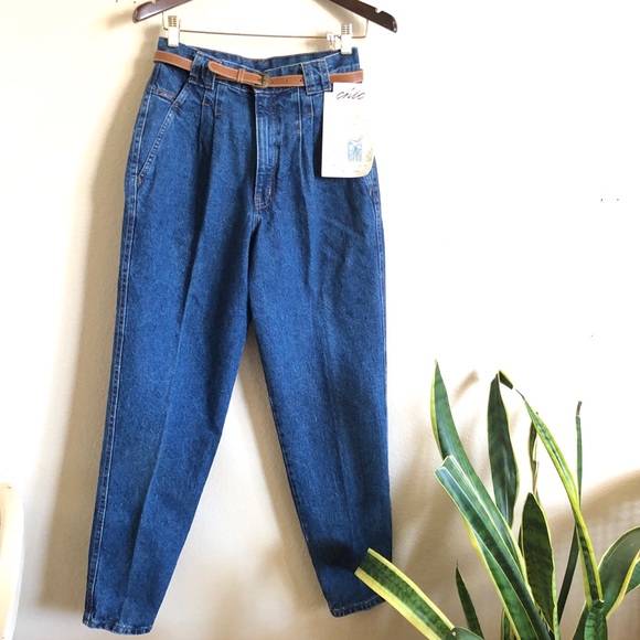 Vintage Denim - Chic 70s Vintage High Rise Denim Western Jeans